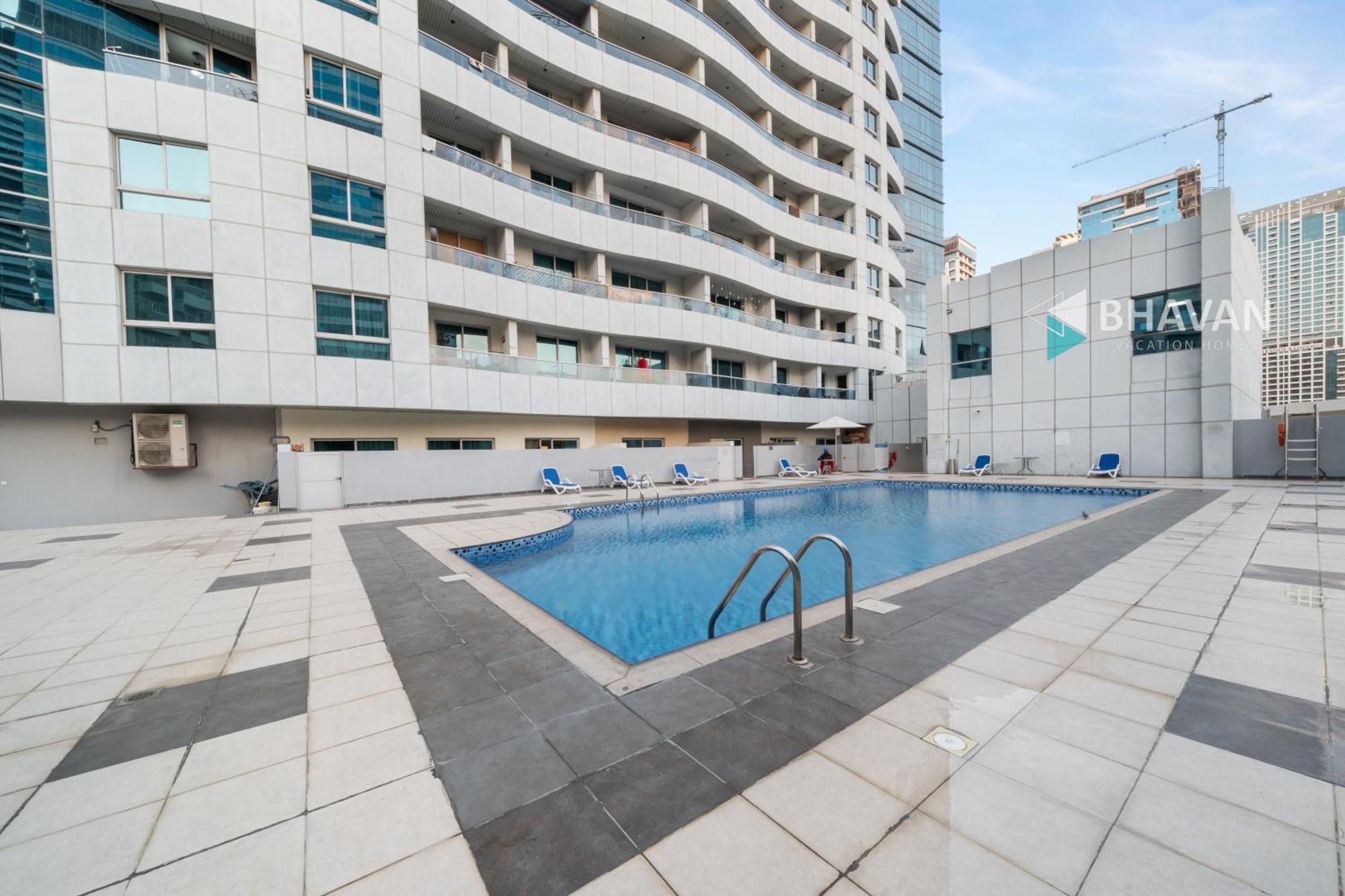 Contemporary In Marina By Bhavan * Dubai